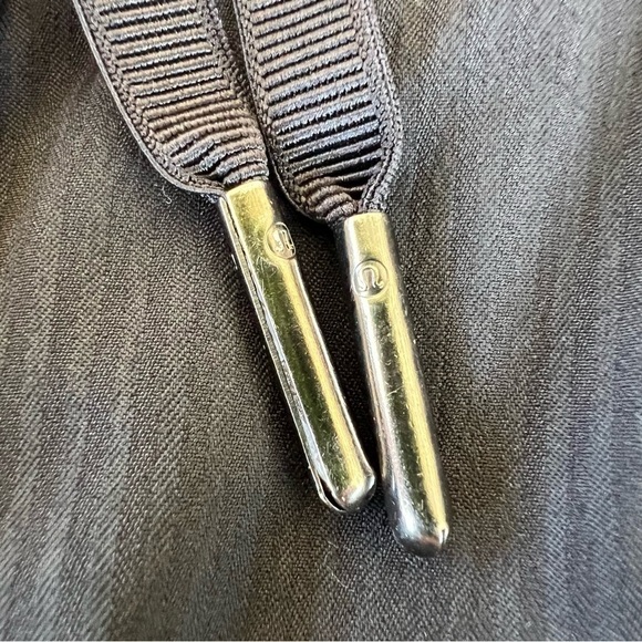 Lululemon Dance Studio Crop II Unlined 20” Style #W6APMS Black Scrunch GUC Sz 8 - Picture 11 of 12